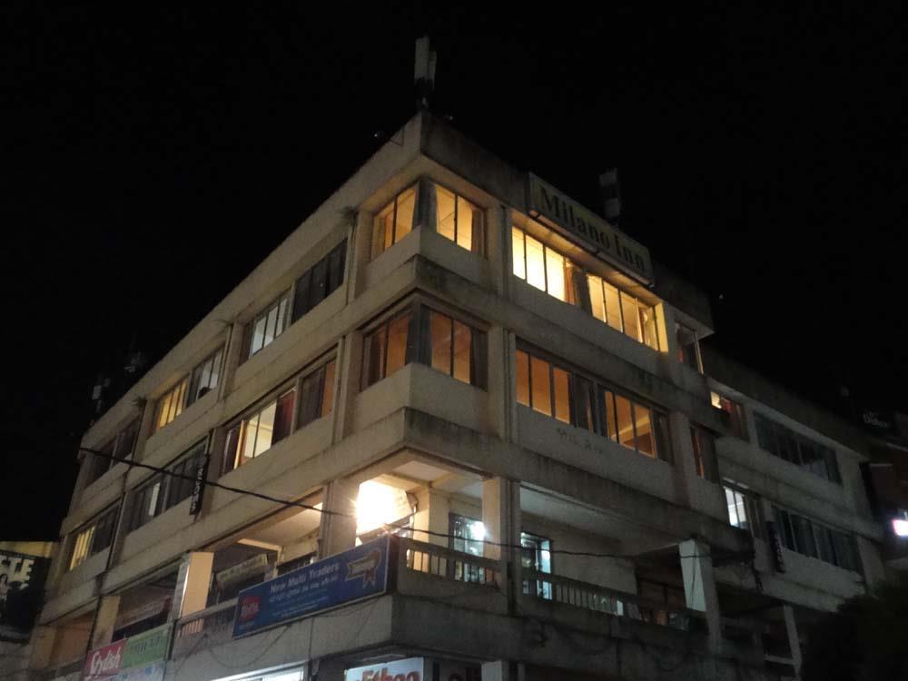 Milano Inn Nuwara Eliya Bagian luar foto