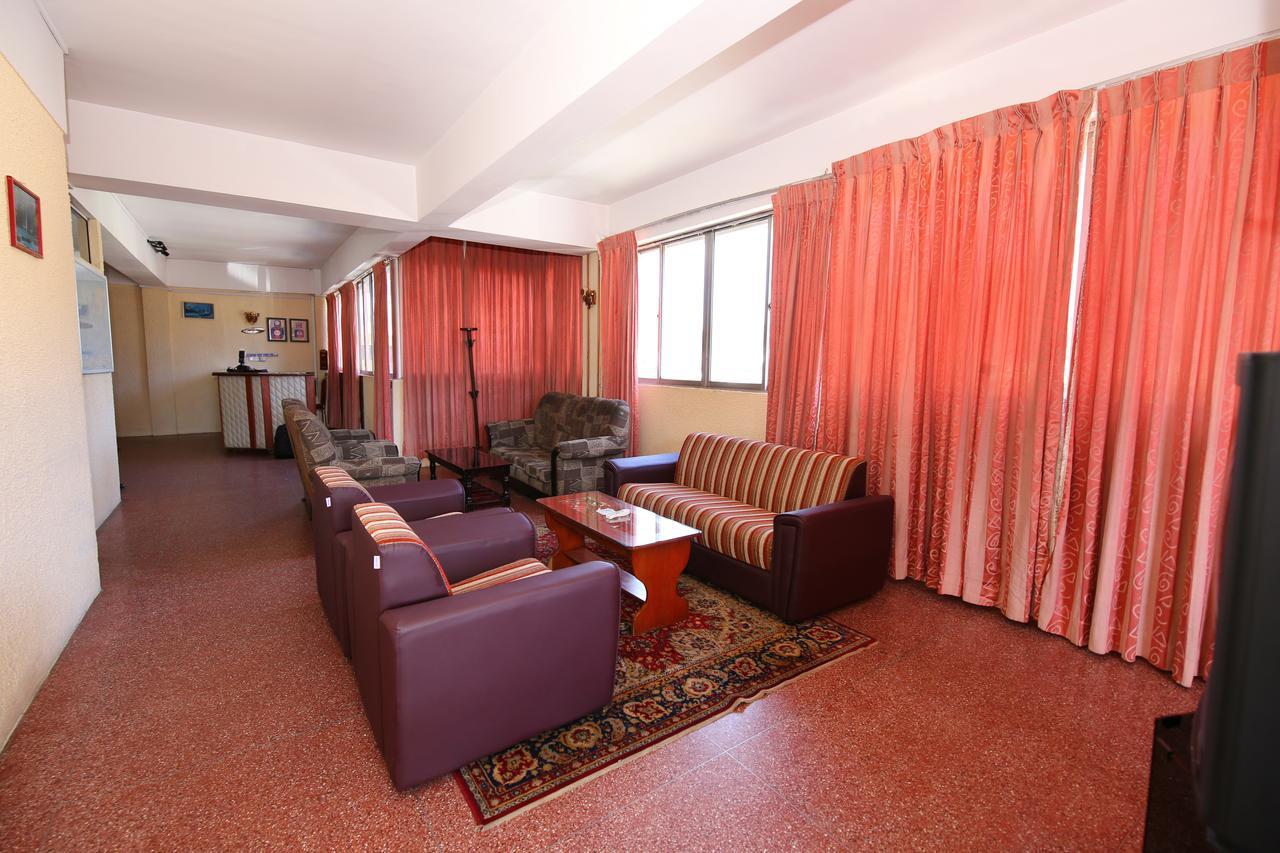 Milano Inn Nuwara Eliya Bagian luar foto