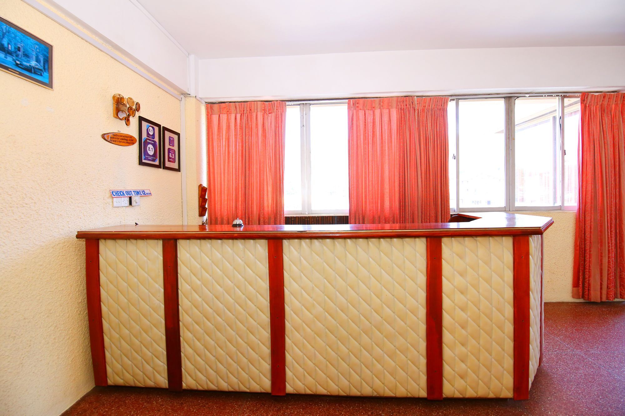 Milano Inn Nuwara Eliya Bagian luar foto